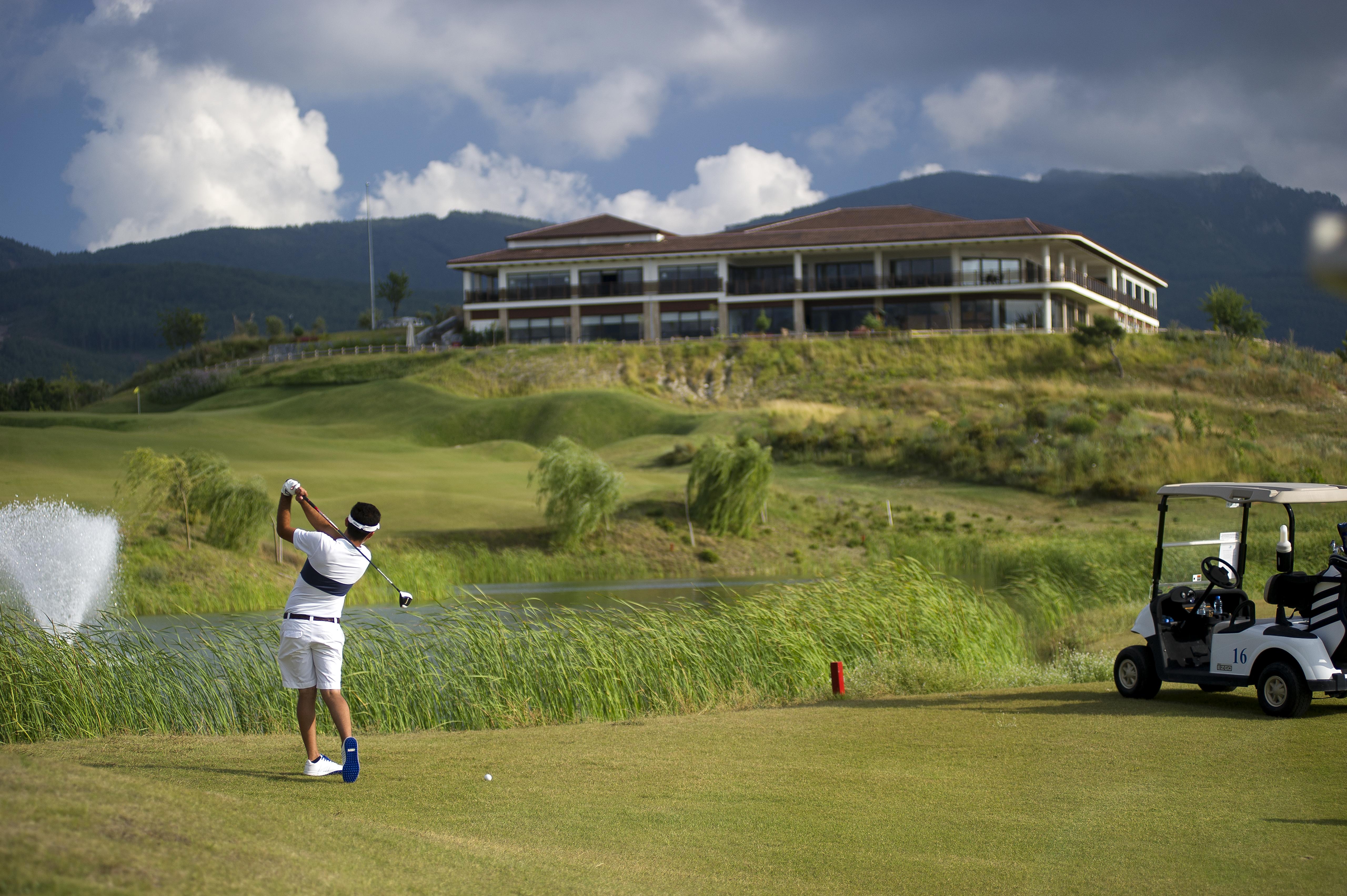 Ramada & Golf Resort Kusadasi