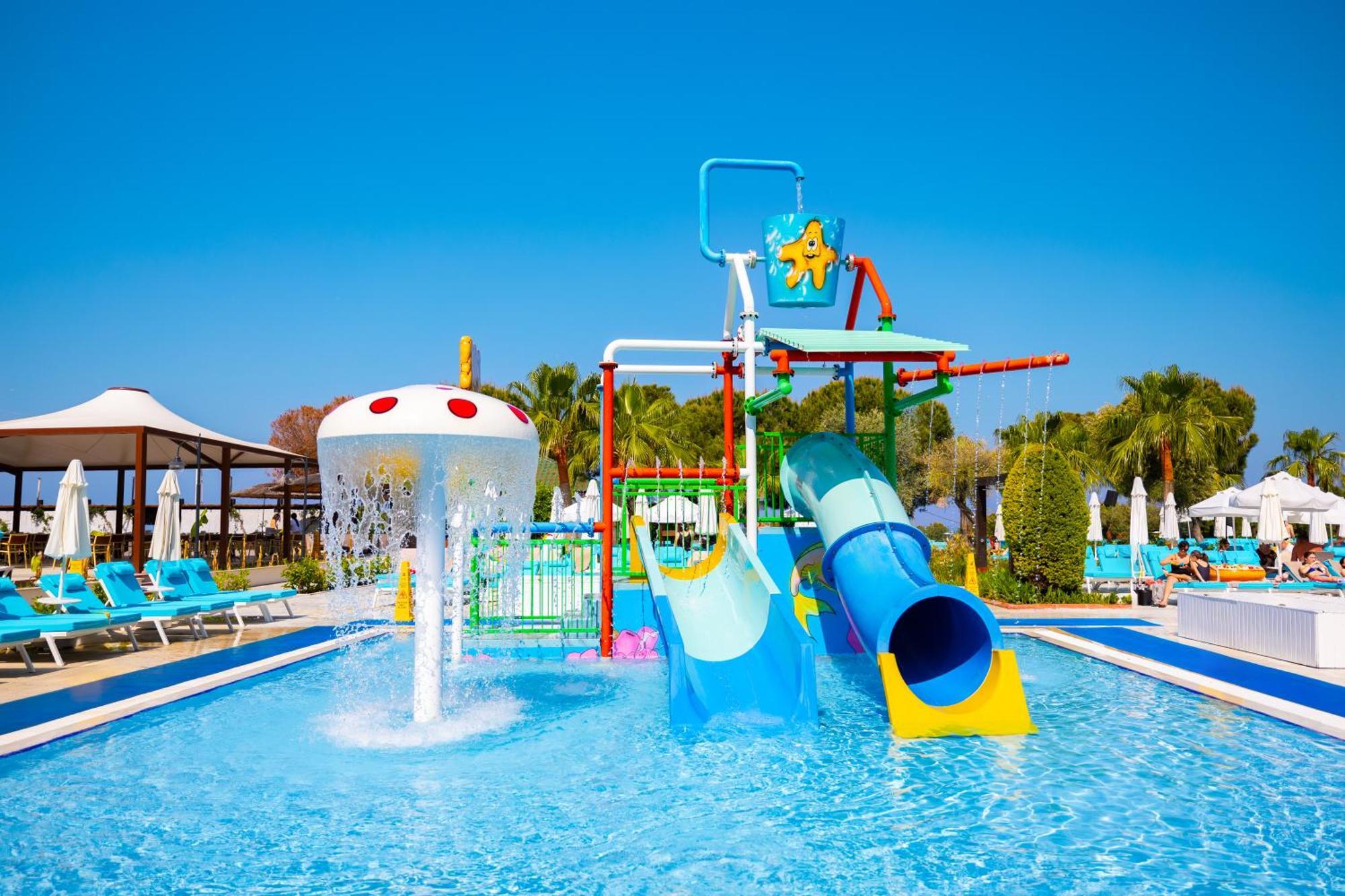 Ramada & Golf Resort Kusadasi