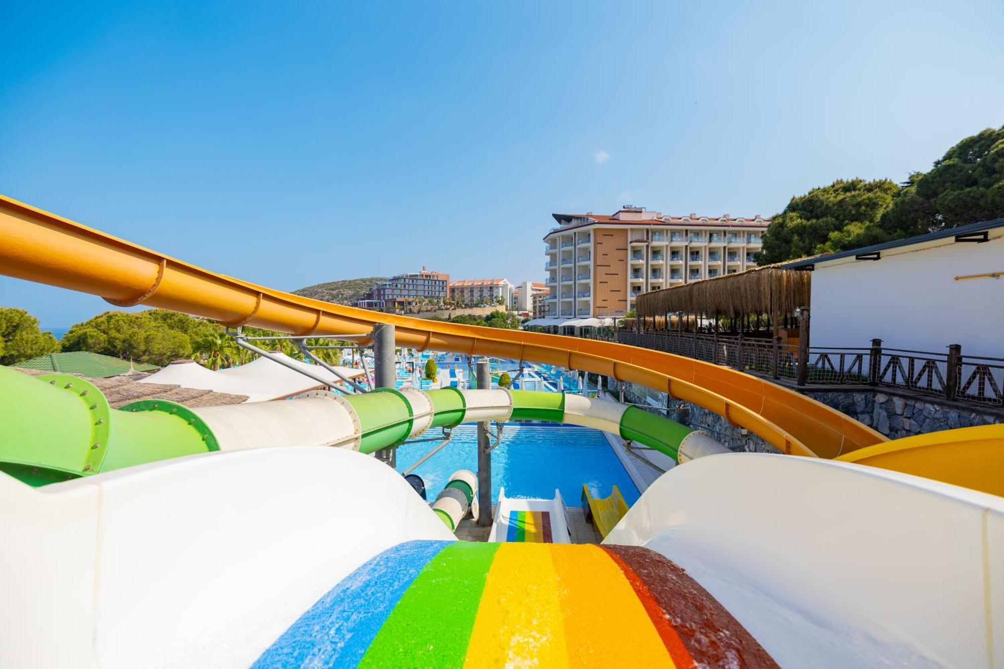 Ramada & Golf 5* Kusadasi