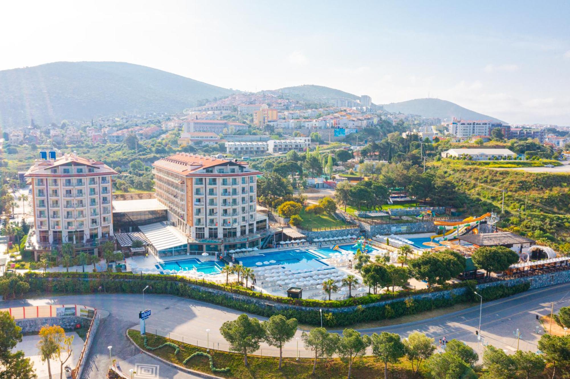 Ramada & Golf Resort
