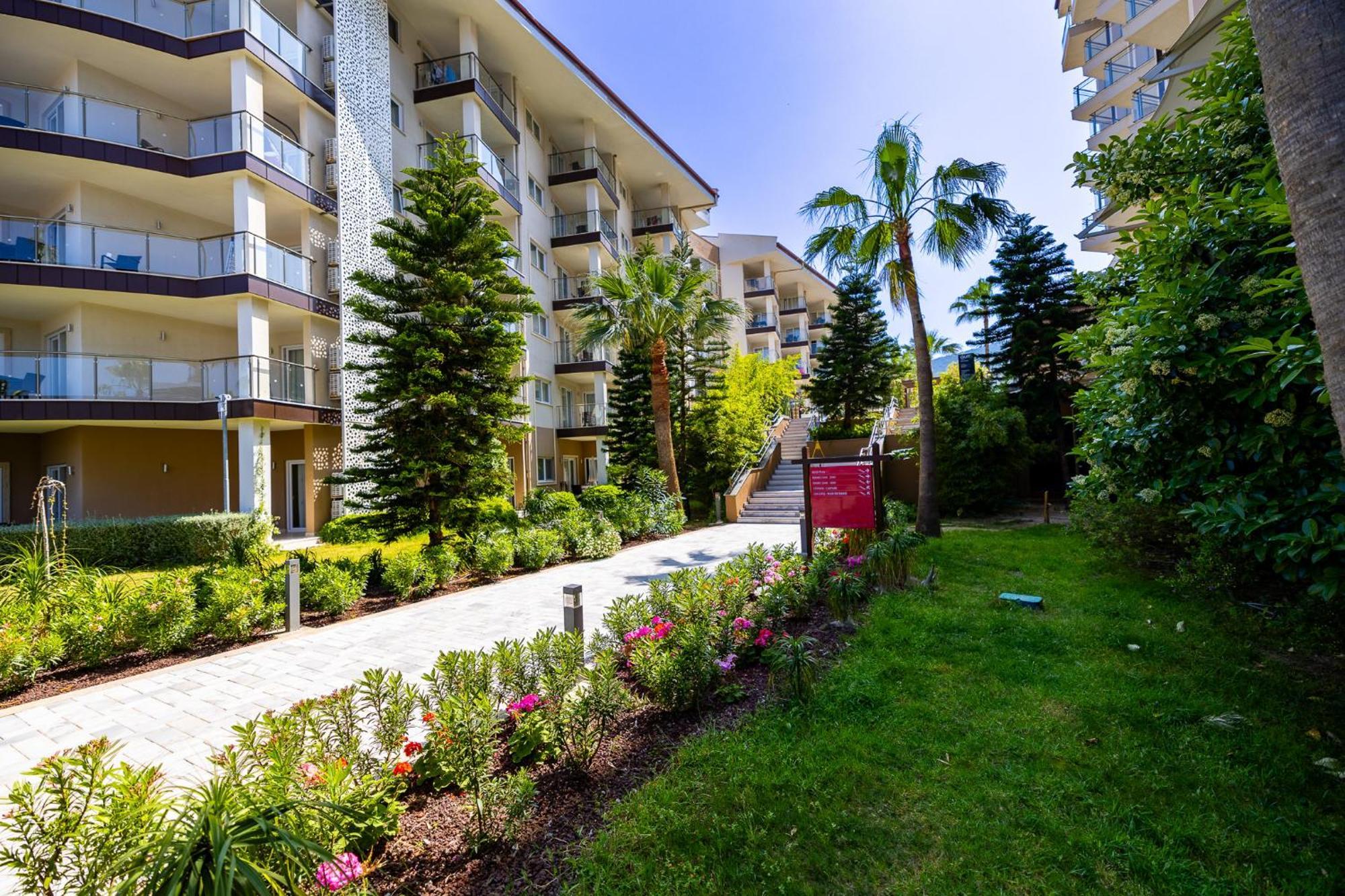 Ramada & Golf 5* Kusadasi