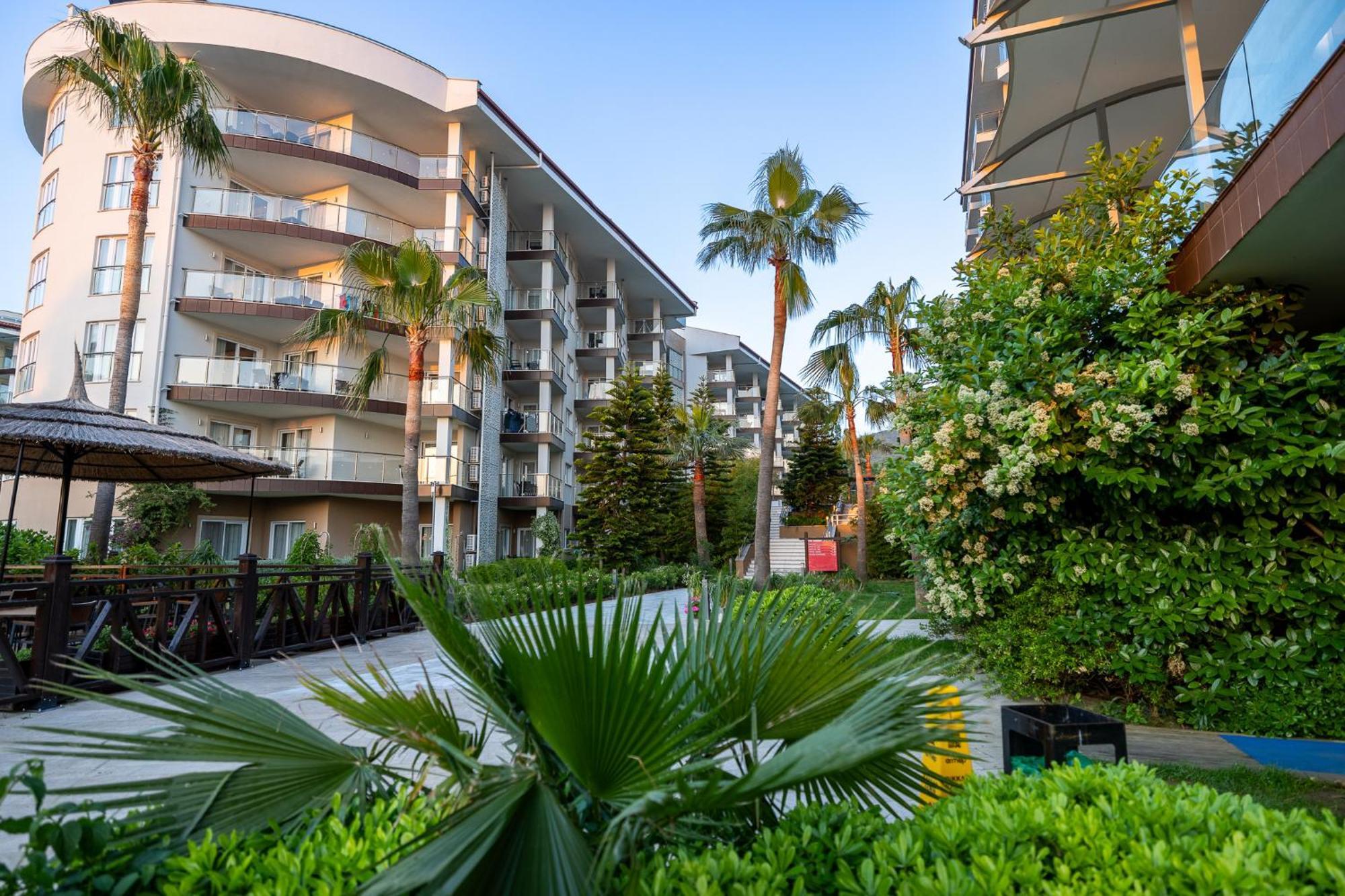 Ramada & Golf Kusadasi