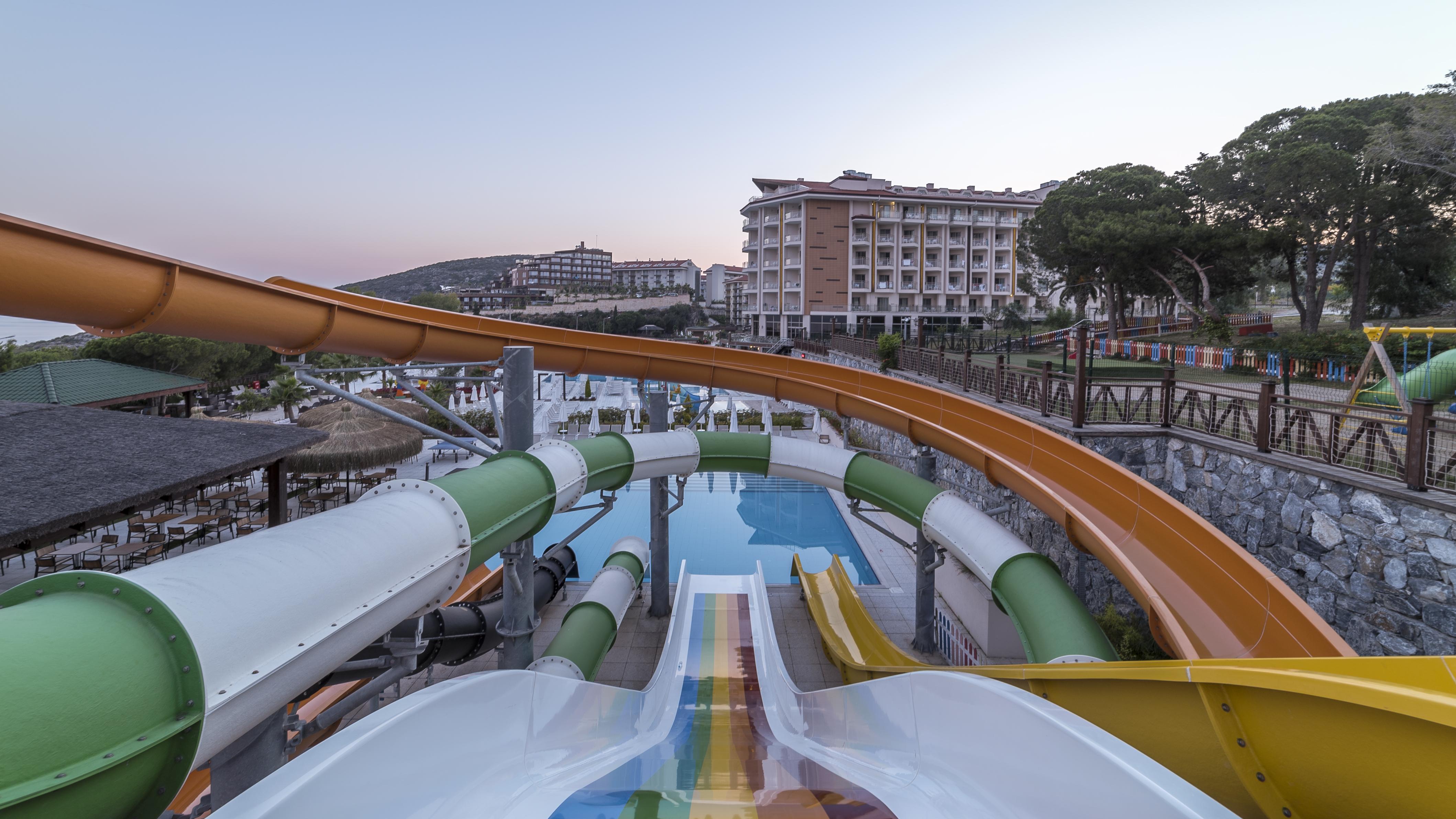 Ramada & Golf Resort