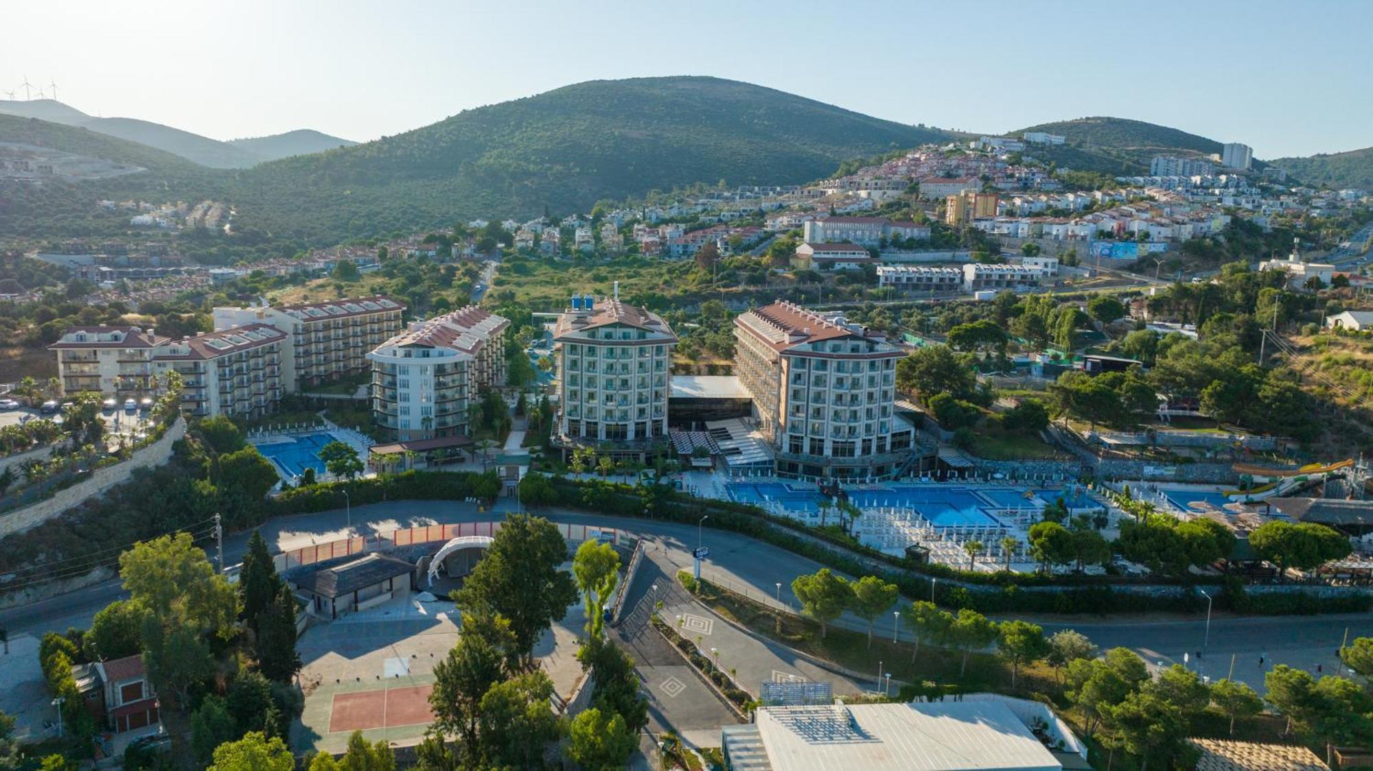 Ramada & Golf Resort 5*