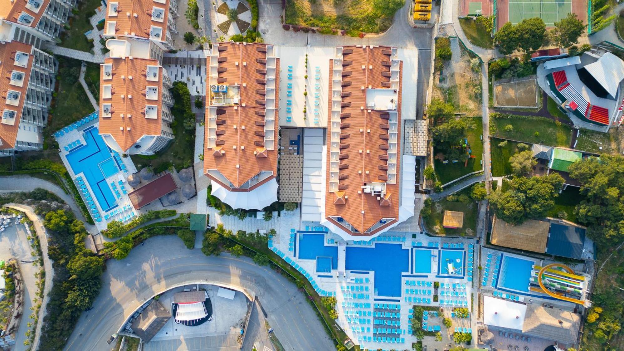 Resort Ramada & Golf Kusadasi