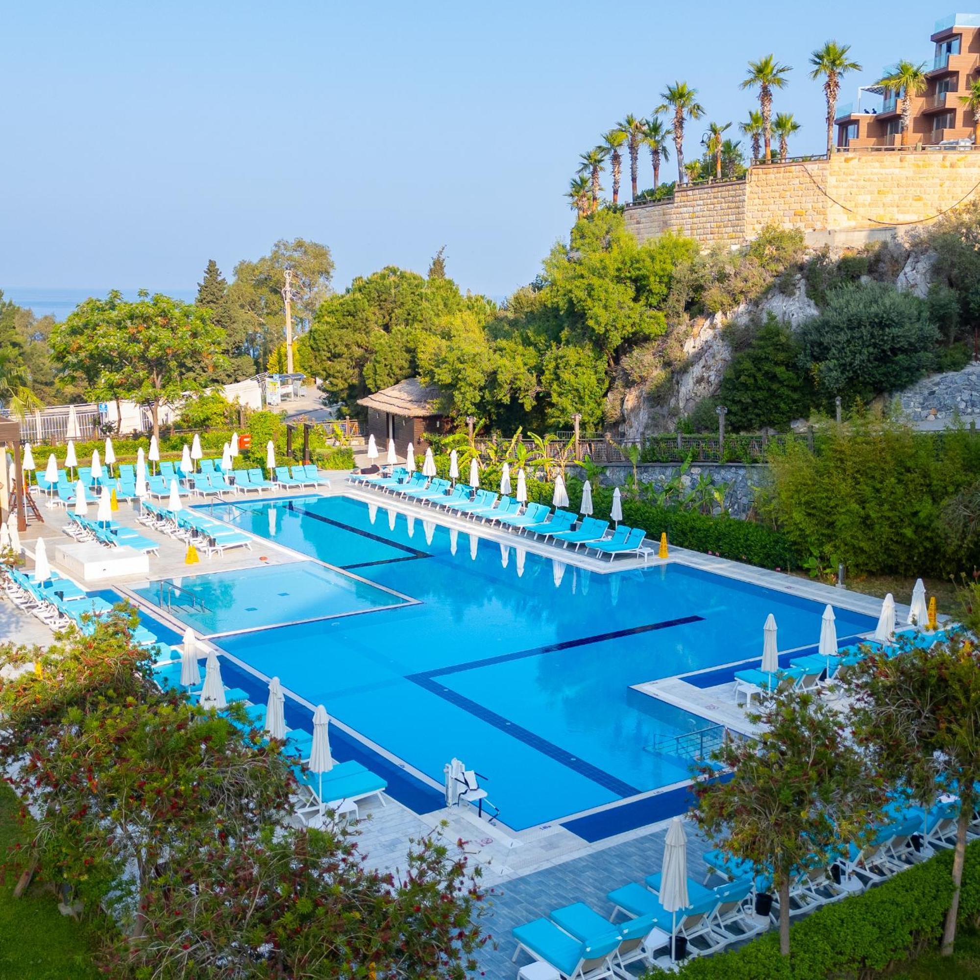 Ramada & Golf Kusadasi